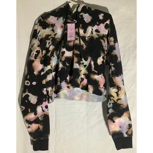 NEW CROP TOP SWEATER WITH TAGS